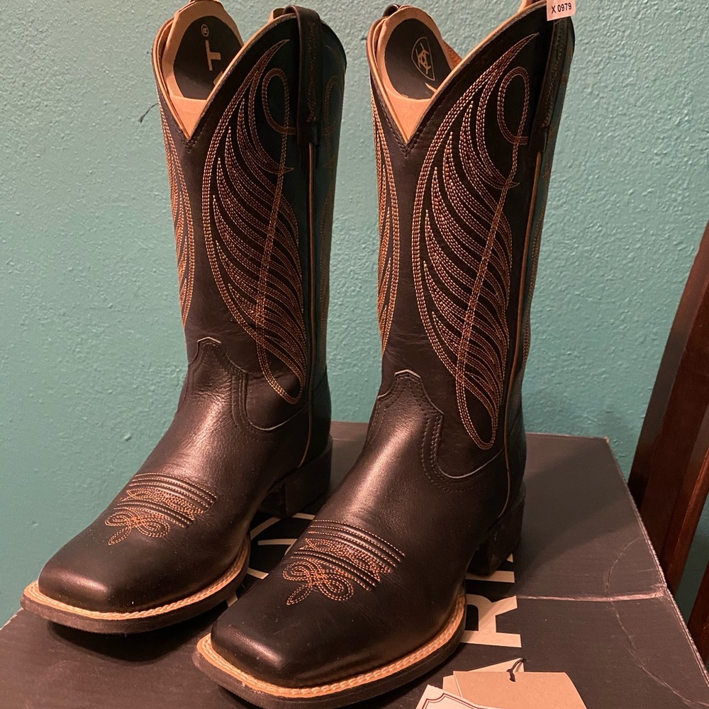 ARIAT Women’s Cowboy Boots
